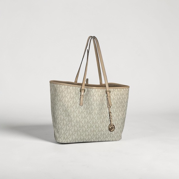 Michael Kors Jet Set Travel Large Top Zip Tote Vanilla Monogram - Picture 2 of 7